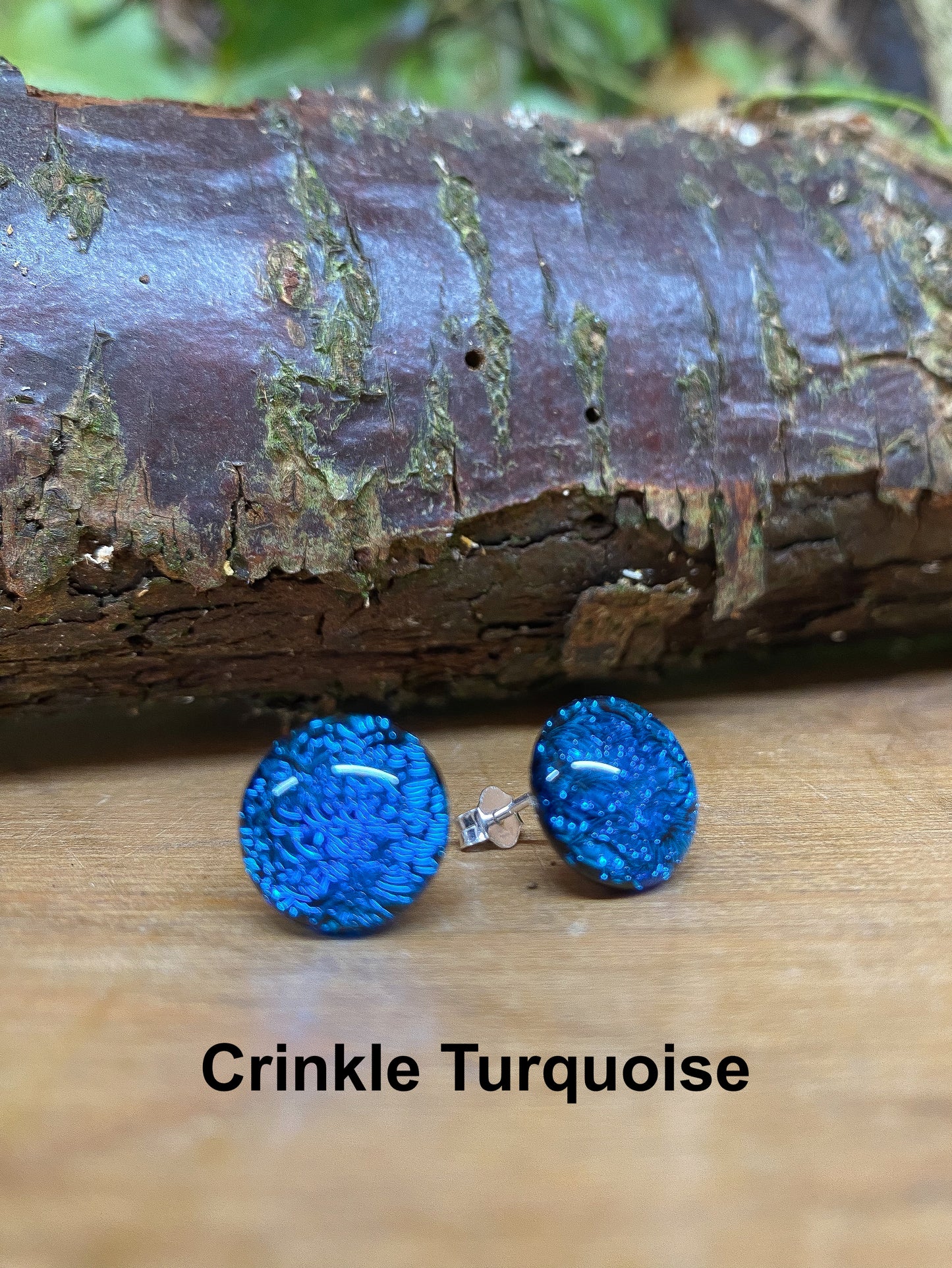 Crinkle Stud Earrings