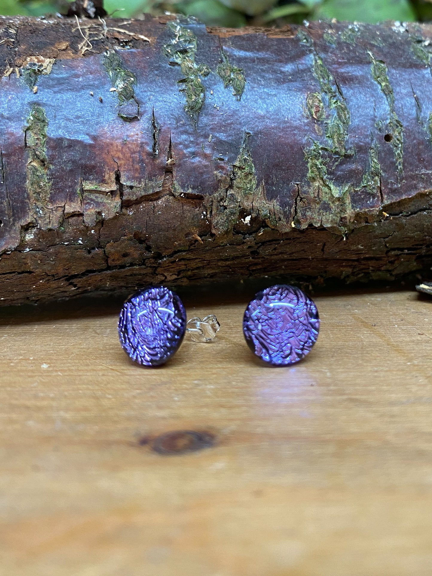 Crinkle Stud Earrings