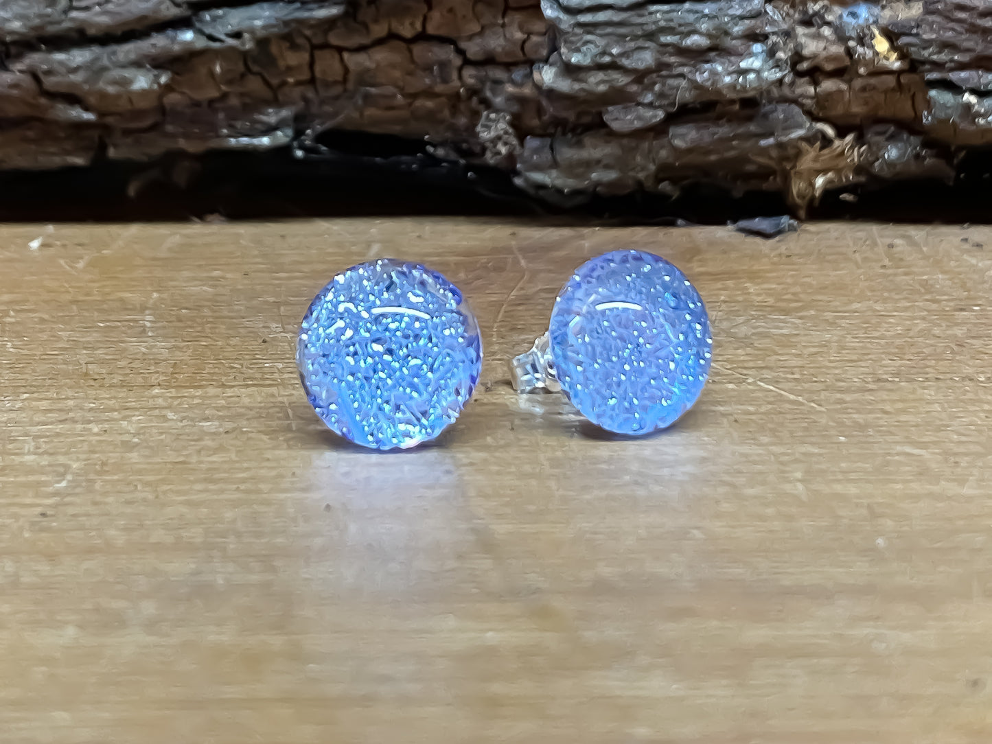 Crackle Stud Earrings