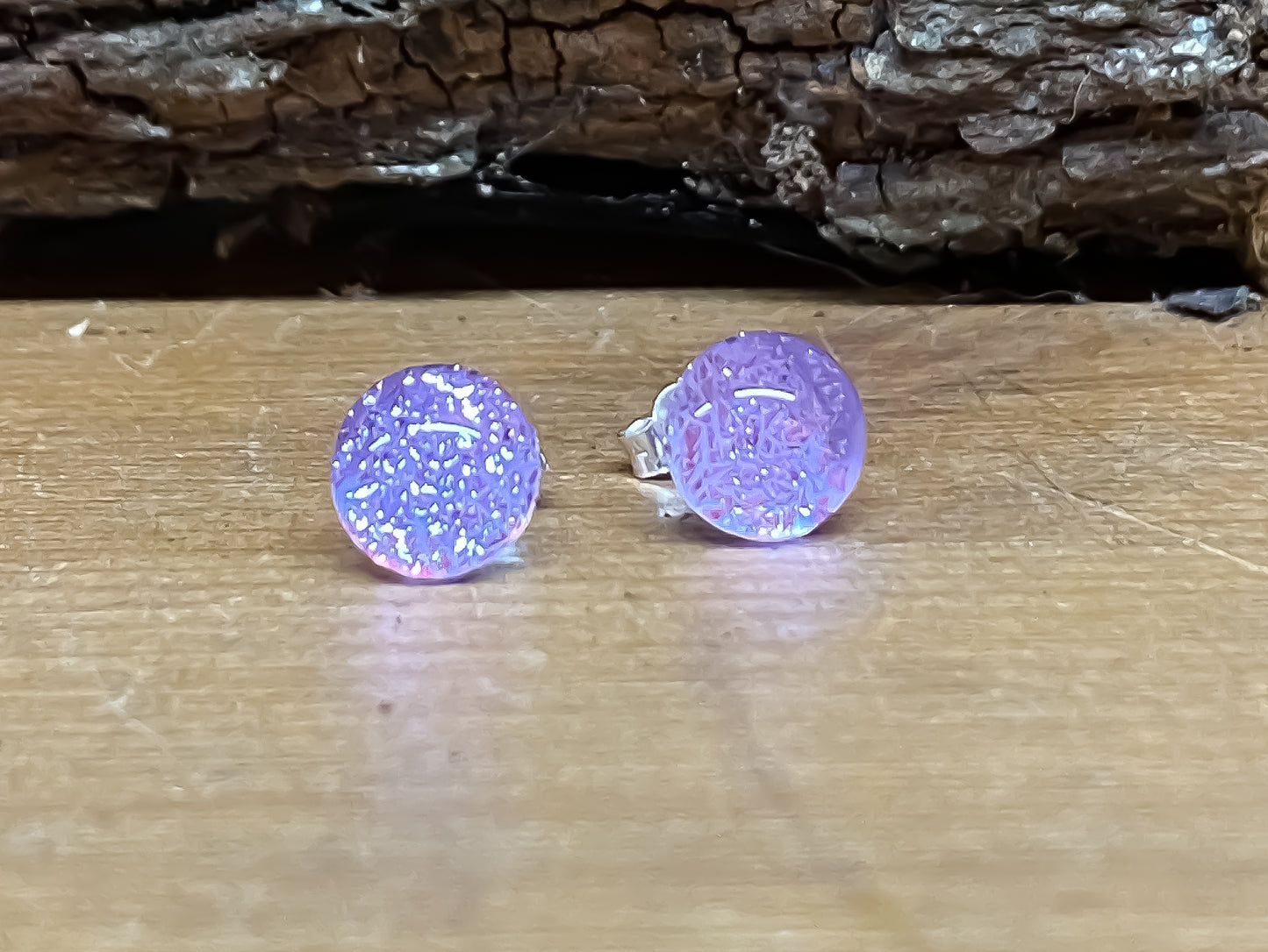 Crackle Stud Earrings