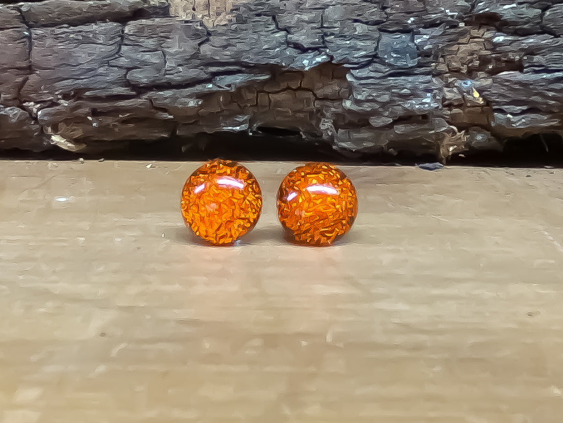 Crinkle Stud Earrings